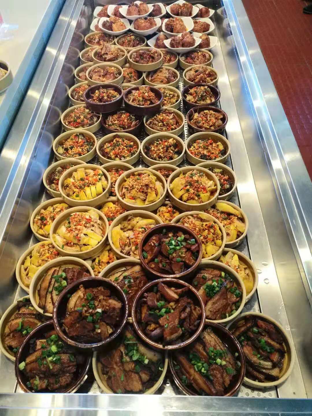 貴州康之緣餐飲管理 以食堂菜品為核心，打造健康美味餐飲新體驗(yàn)